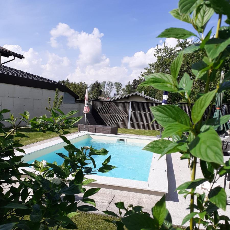 Apartamento Reitbergs Nest Eugendorf Exterior foto